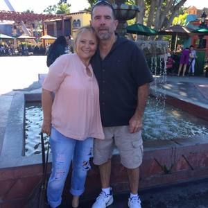 Meet your Posher, Valorie